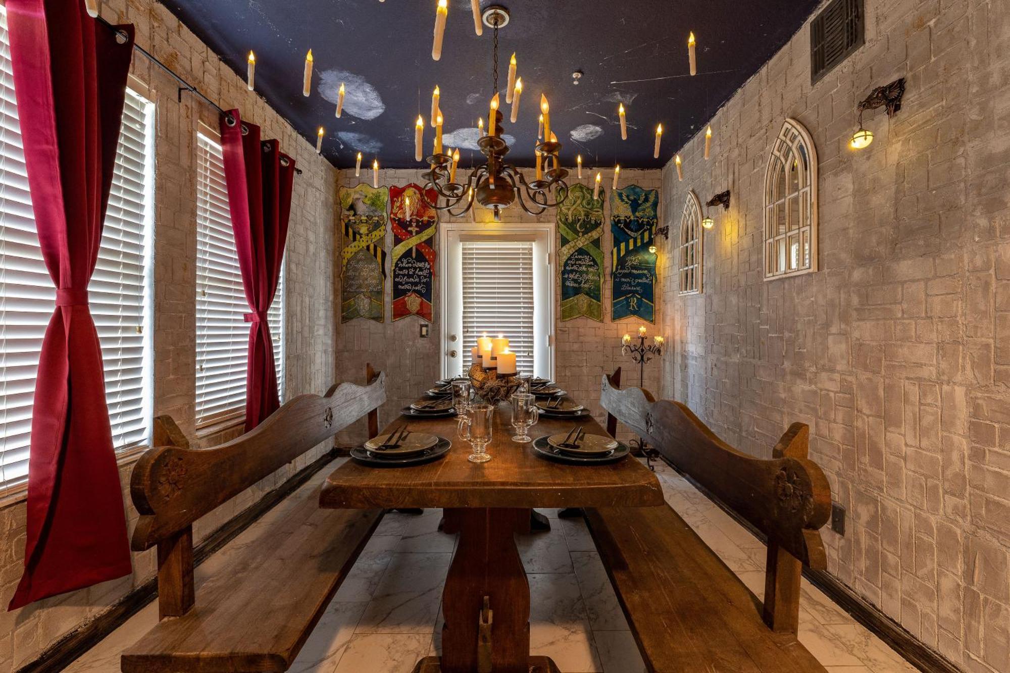 At Hogwarts Harry Potter's Home, Free Parking, Pets Allowed * Kissimmee
